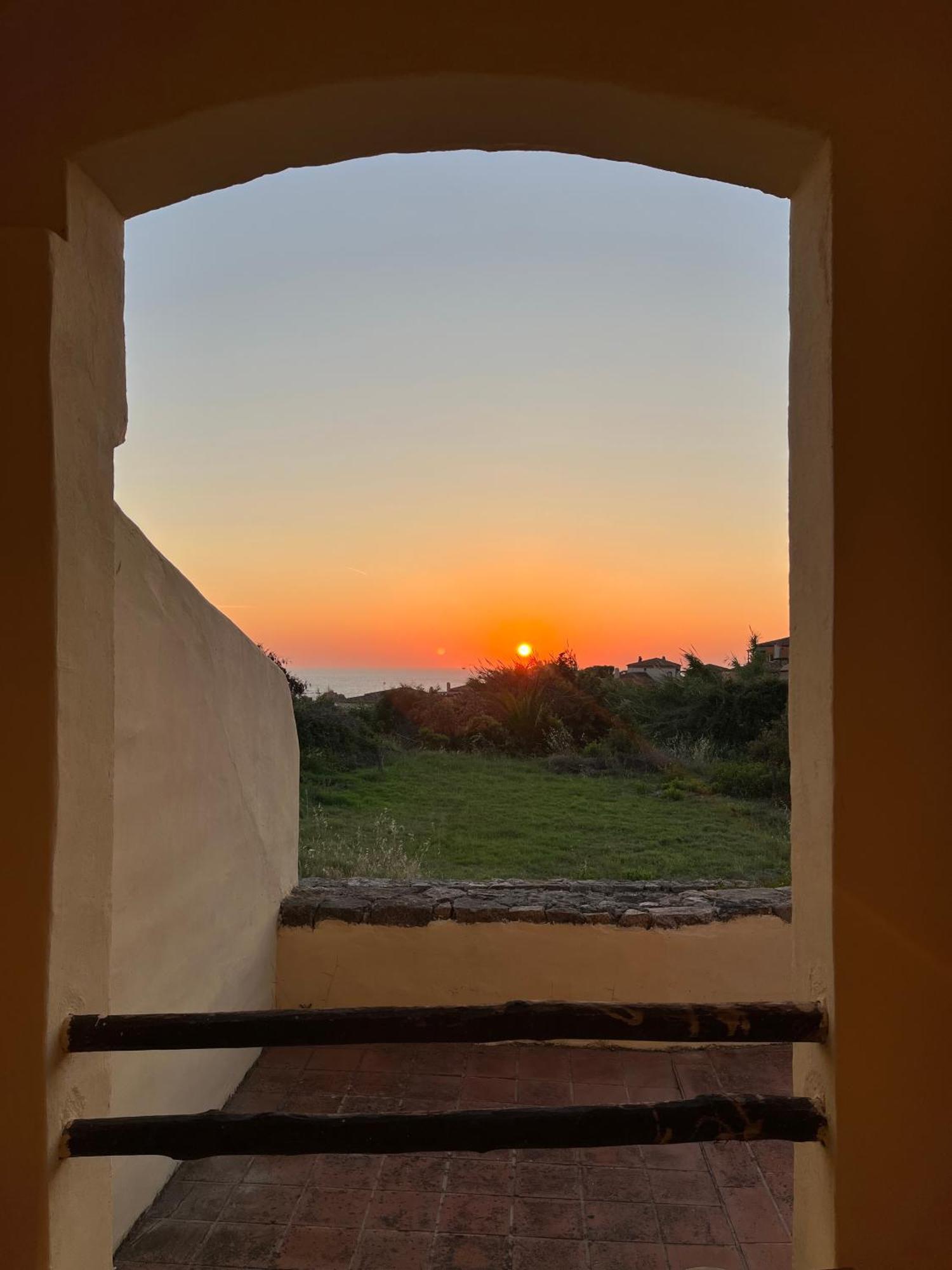 L'Oleandro 1410 House In Sardinia With Mediterranean Sea Views อิโซลา โรสซา ภายนอก รูปภาพ